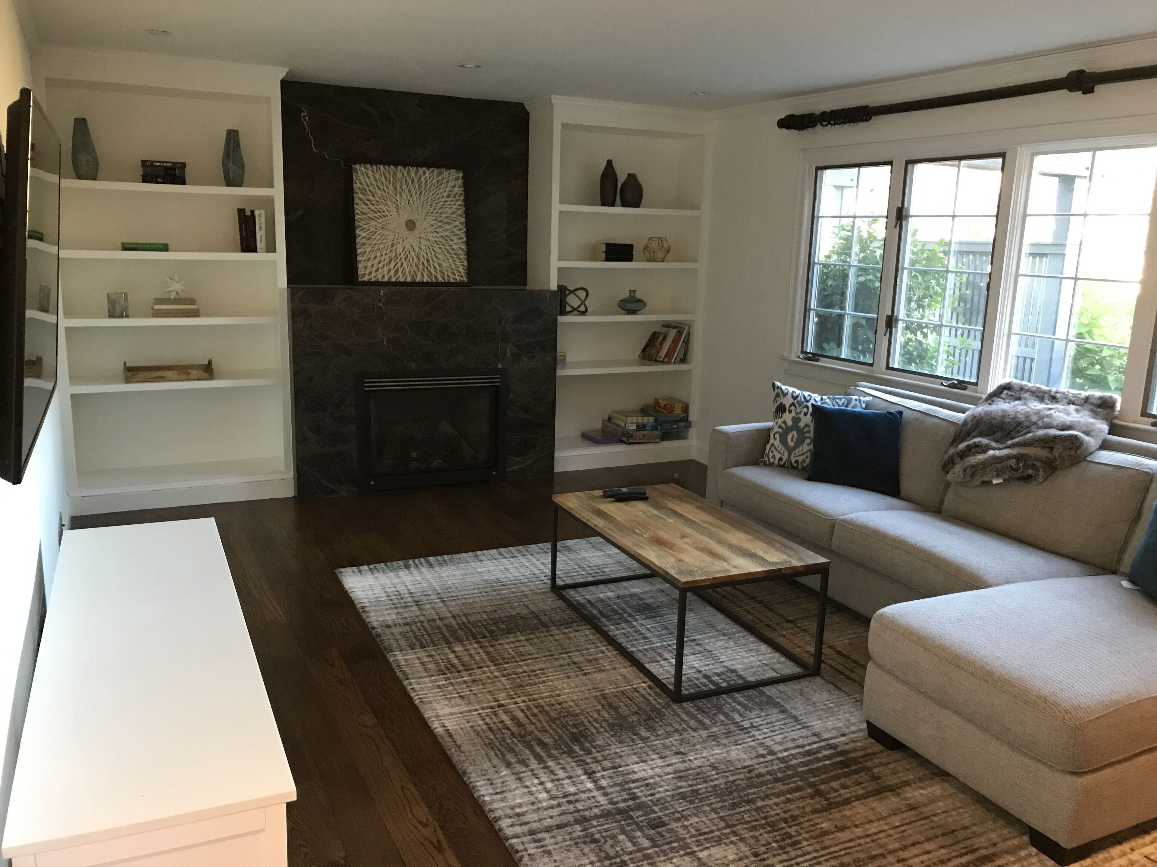 Wine Country Retreat with Pool, Vineyard, Trampoline, Putting Green and Hot Tub