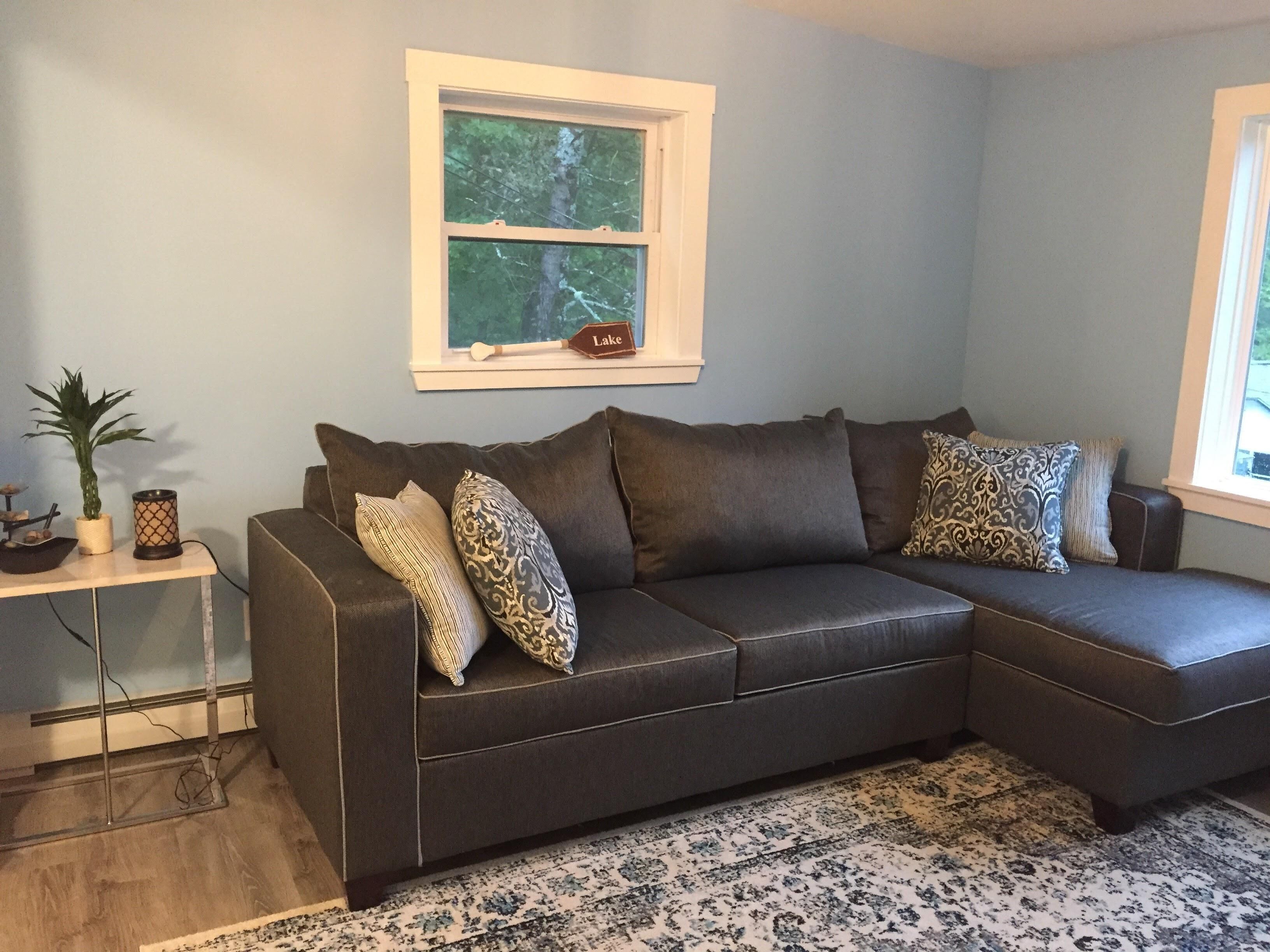 Modern Lakeside "Home Away from Home" Near Santa's Village and Bretton Woods