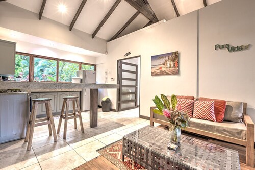 Schöner Bungalow am Strand mit herrlichem Strand- und Meerblick