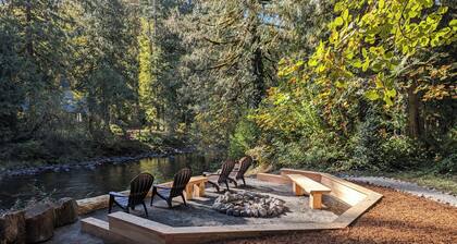 Salmon River Waterfront Cabin w/ Hot Tub! Dog Friendly!