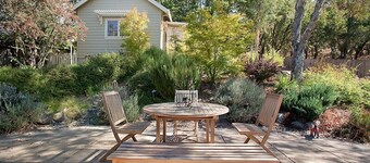 Fabulous Cottage, Walk to Glen Ellen