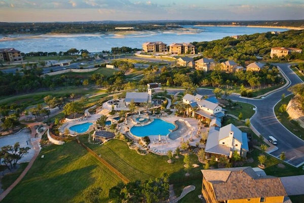 Hollows Resort