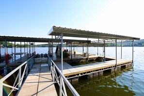 Pool - LOZ Family Fun Lakefront Vacation Home #9, 7bdr, 4 baths, sleeps 27 (Roach)