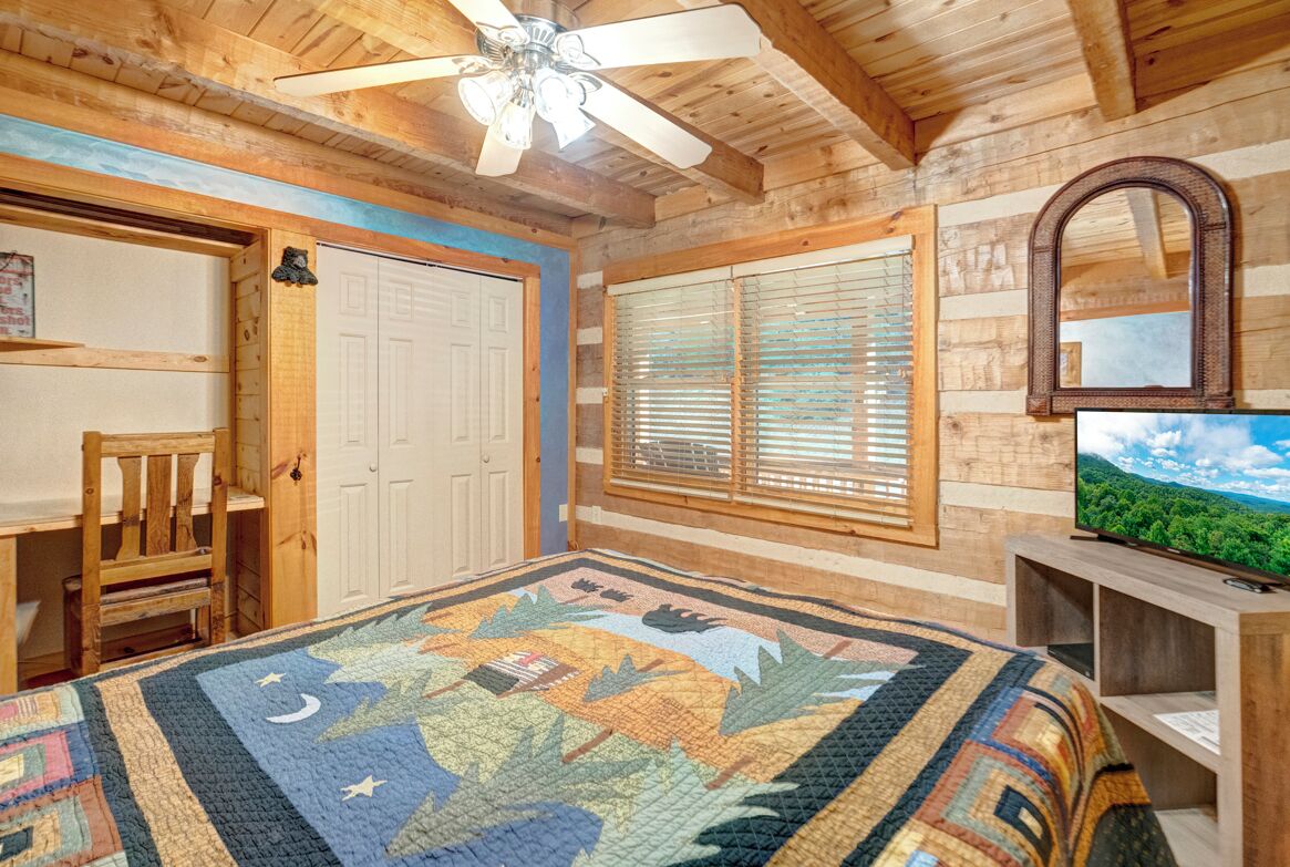 3 bedrooms, iron/ironing board, Internet, bed sheets