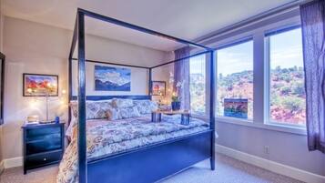 2 chambres, bureau, fer et planche à repasser, Wi-Fi gratuit