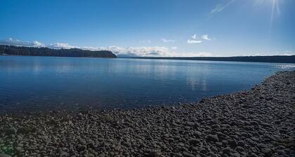 Waterfront Getaway, Beautiful Hood Canal