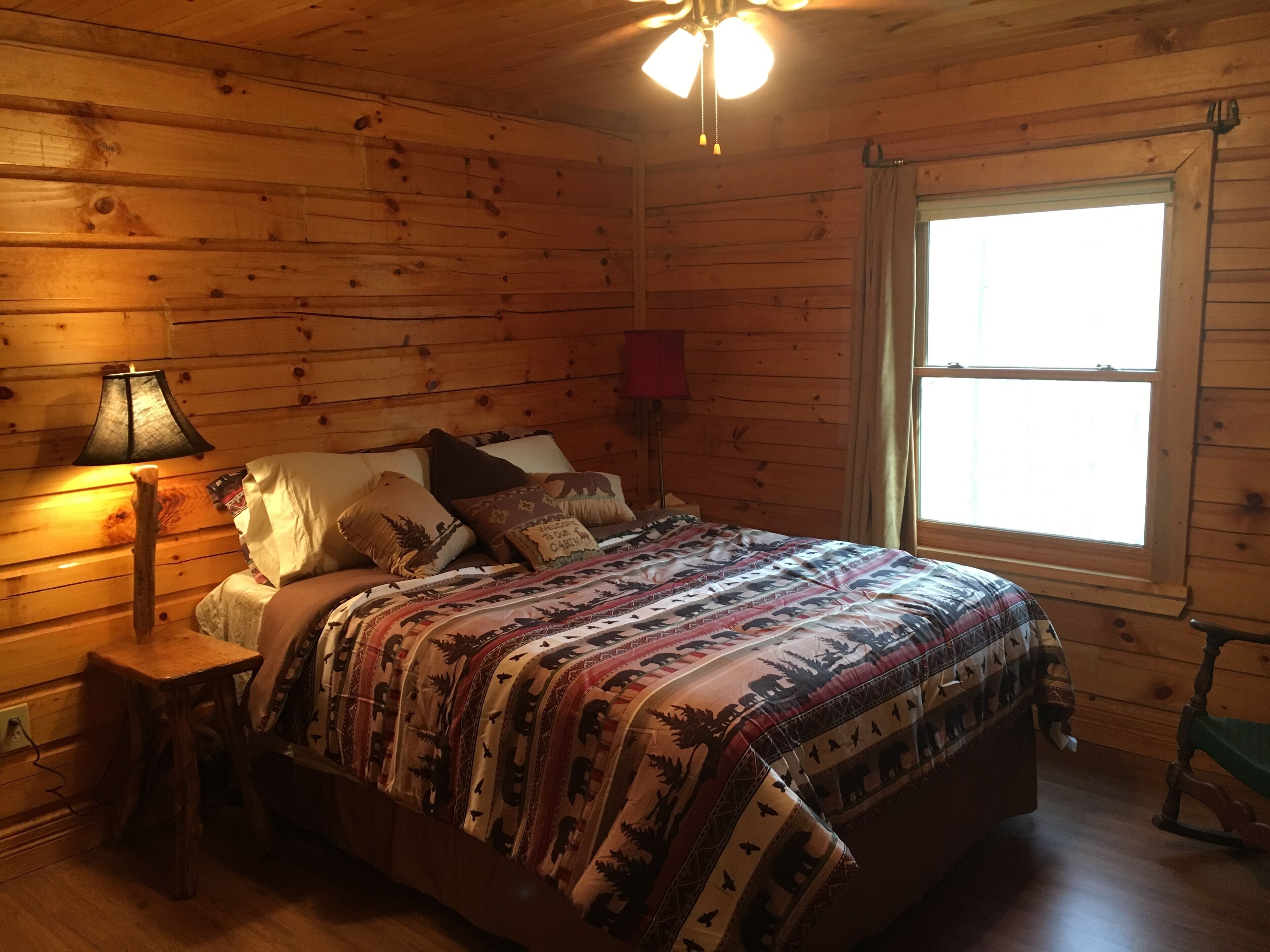 Beautiful and Serene getaway - trail ride or hike directly into Big South Fork!