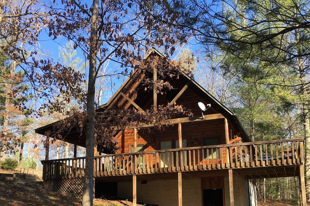 Beautiful and Serene getaway - trail ride or hike directly into Big South Fork!