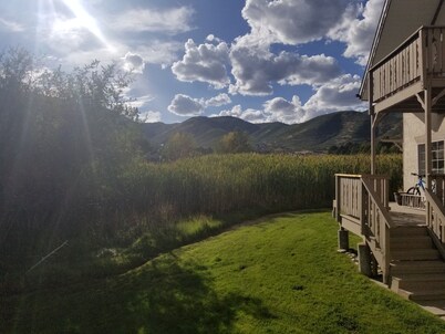 Truly a Swiss Chalet! This 3 bedroom Chalet is set in the valley of Midway