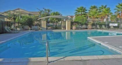 LePark BLUE Luxury with Pool & Spa Next to Downtown Airport Hospitals Grill