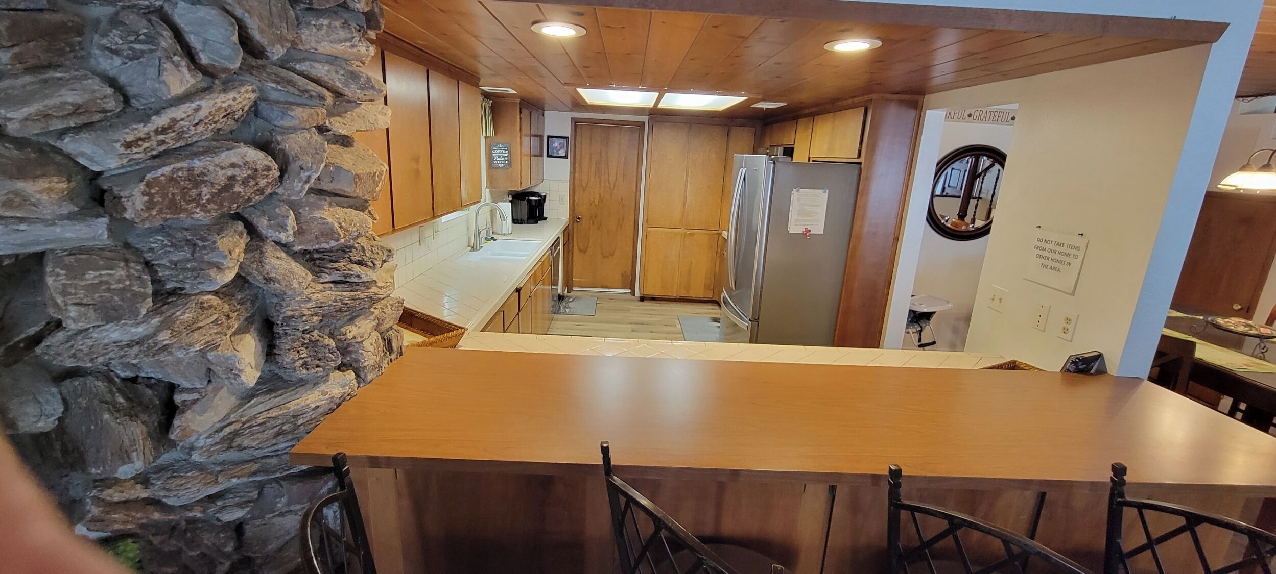 Oceanfront  Sleeps 16- Big House, Plenty of Room