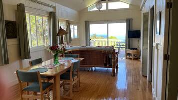 Televisio, DVD-soitin, stereot