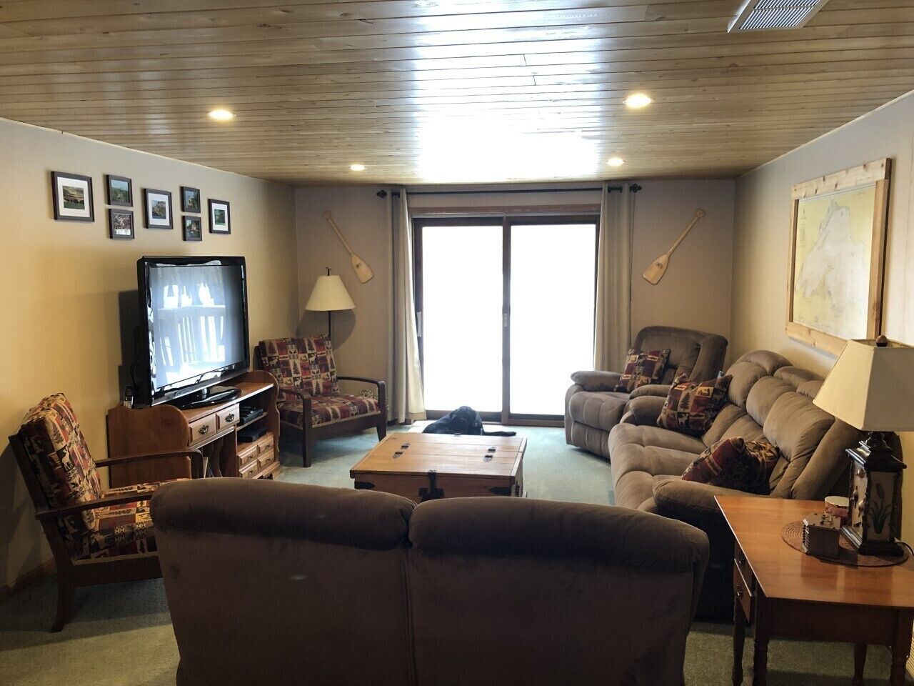 Pictured Rocks Lodge