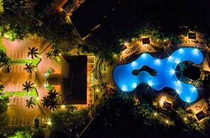 Piscina externa, piscina aquecida