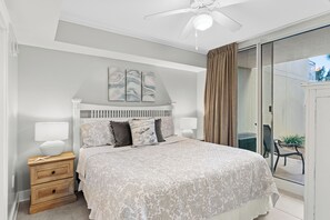 1 chambre, fer et planche à repasser, lit parapluie, Wi-Fi gratuit