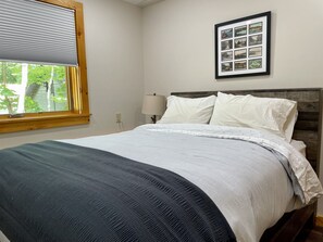 3 chambres, bureau, fer et planche à repasser, Wi-Fi gratuit