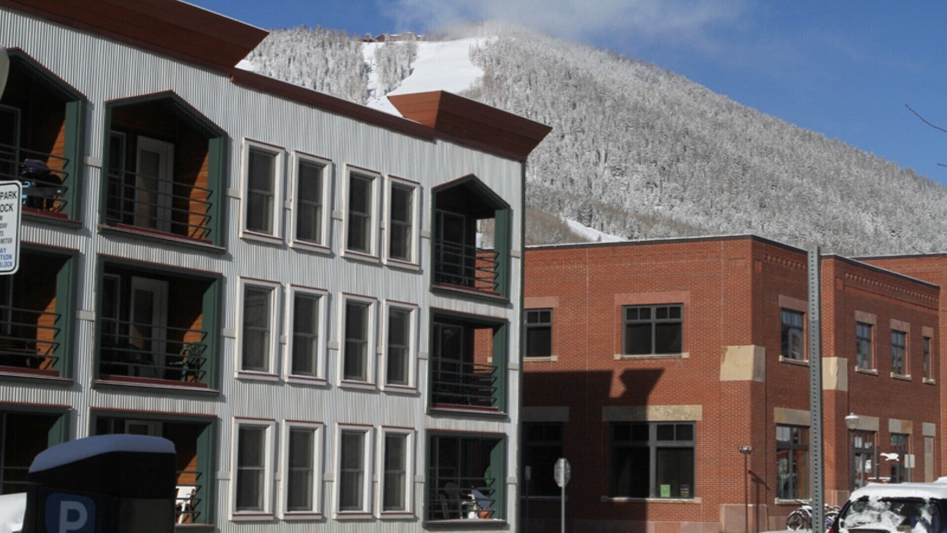 Mountain Views in Downtown Telluride - Walk to Gondola and Lift Number 8!