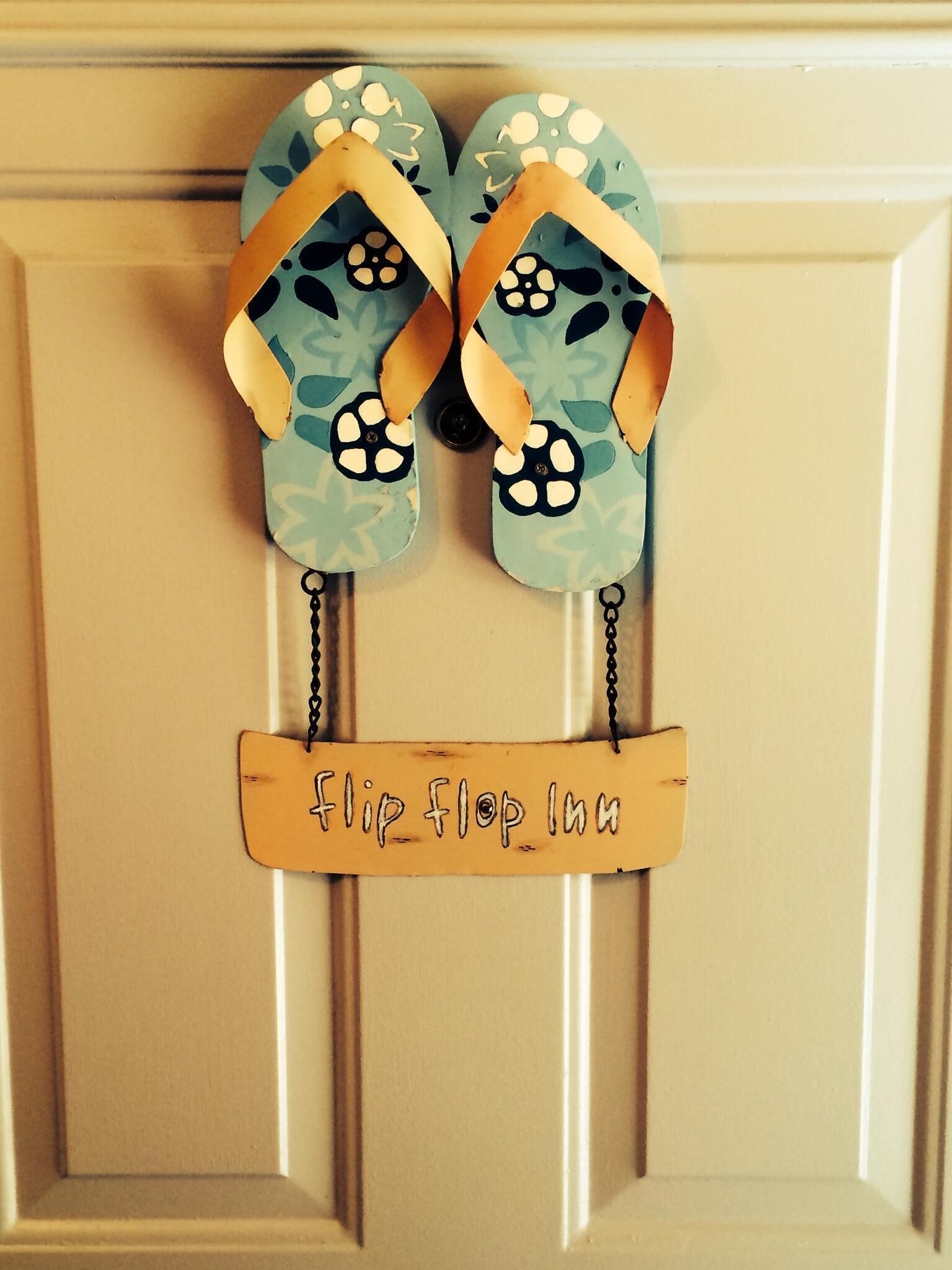 Ocean View House, Walking distance to Beach, with Outside Hot Tub and Back Yard.