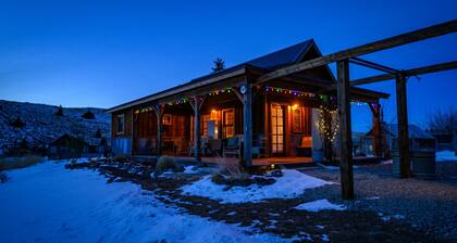 Chalets confortables et rustiques prĂšs de Chico Hot Springs et Ă seulement 35 minutes de YELLOWSTONE PARK !!