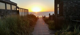 Enjoy Beautiful Views In Our Family Friendly Beach House!