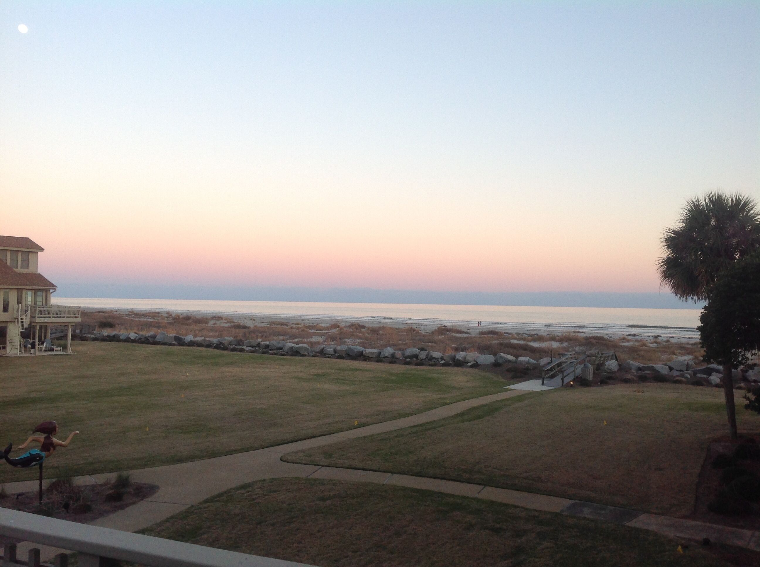 Fripp's Best Location and Just Steps Away from the Beach!