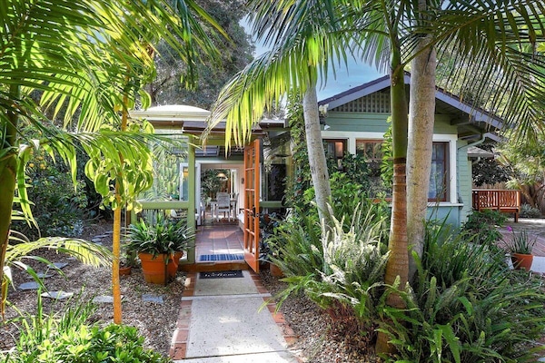 One of the original Hammonds Cottages by the beach.