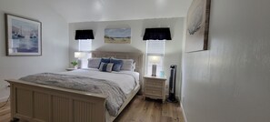 4 bedrooms, iron/ironing board, travel crib, free WiFi