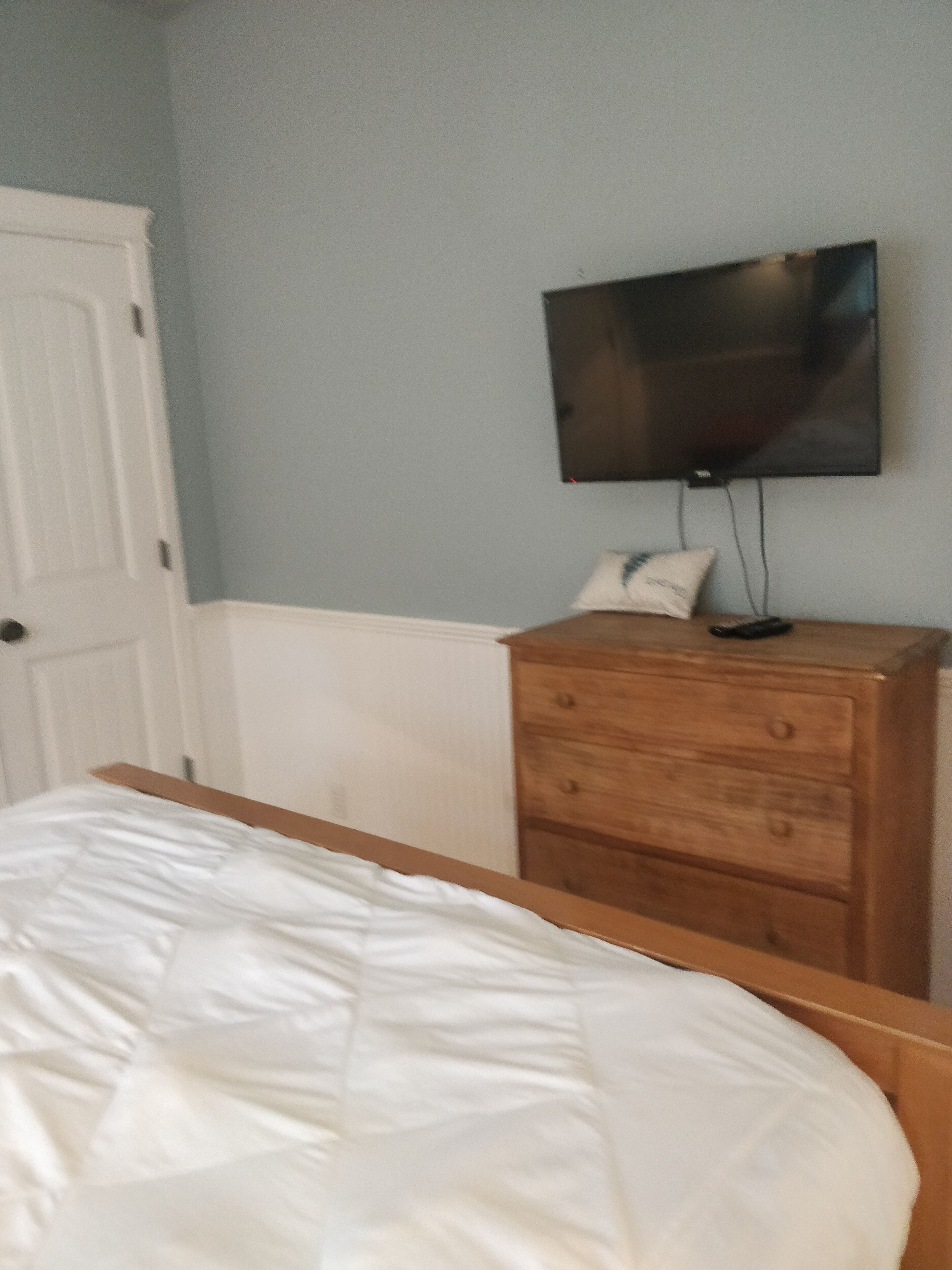 Florence Oregon, Enjoy Walks on the Beach or Relax by the Fire