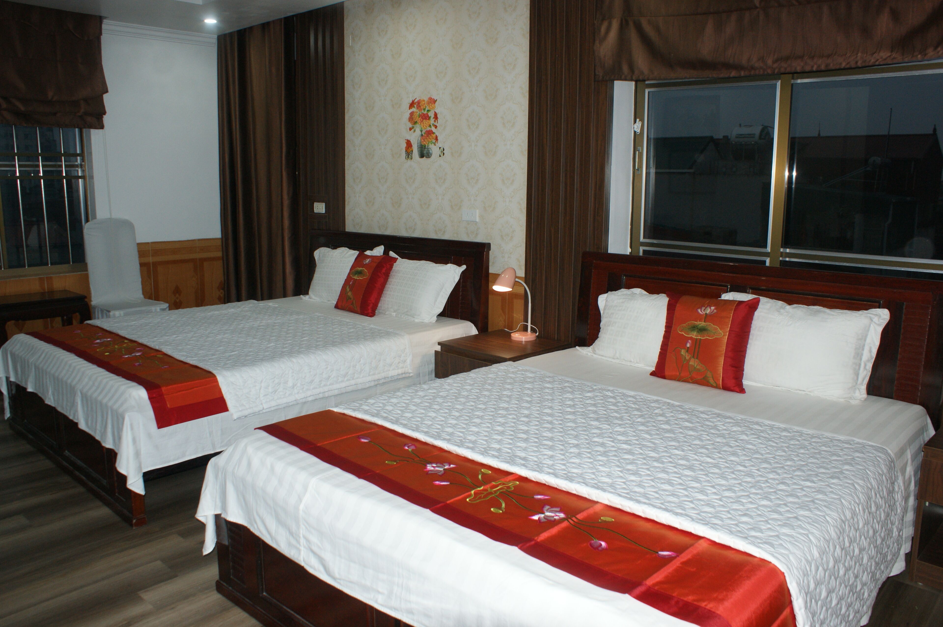 ห้องดีลักซ์สำหรับสี่ท่าน | ลานระเบียง/นอกชาน