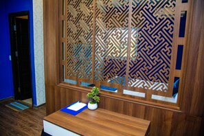 Minibar, in-room safe, soundproofing, free WiFi - V.I.P's House  2 (Da Nang)