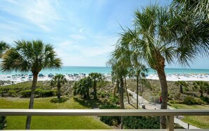 Property grounds - Firethorn 333 - 2 Bedroom Condo with Private Beach with lounge chairs & umbrella provided, 2 Pool... (Siesta Key)