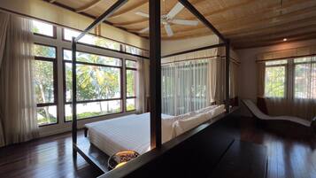 5 bedrooms, in-room safe, iron/ironing board, free WiFi