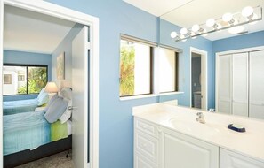 2 slaapkamers, een strijkplank/strijkijzer, wifi, beddengoed