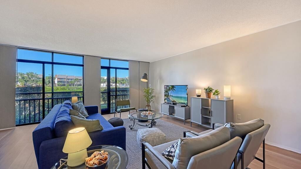 Télévision, lecteur de DVD, imprimantes