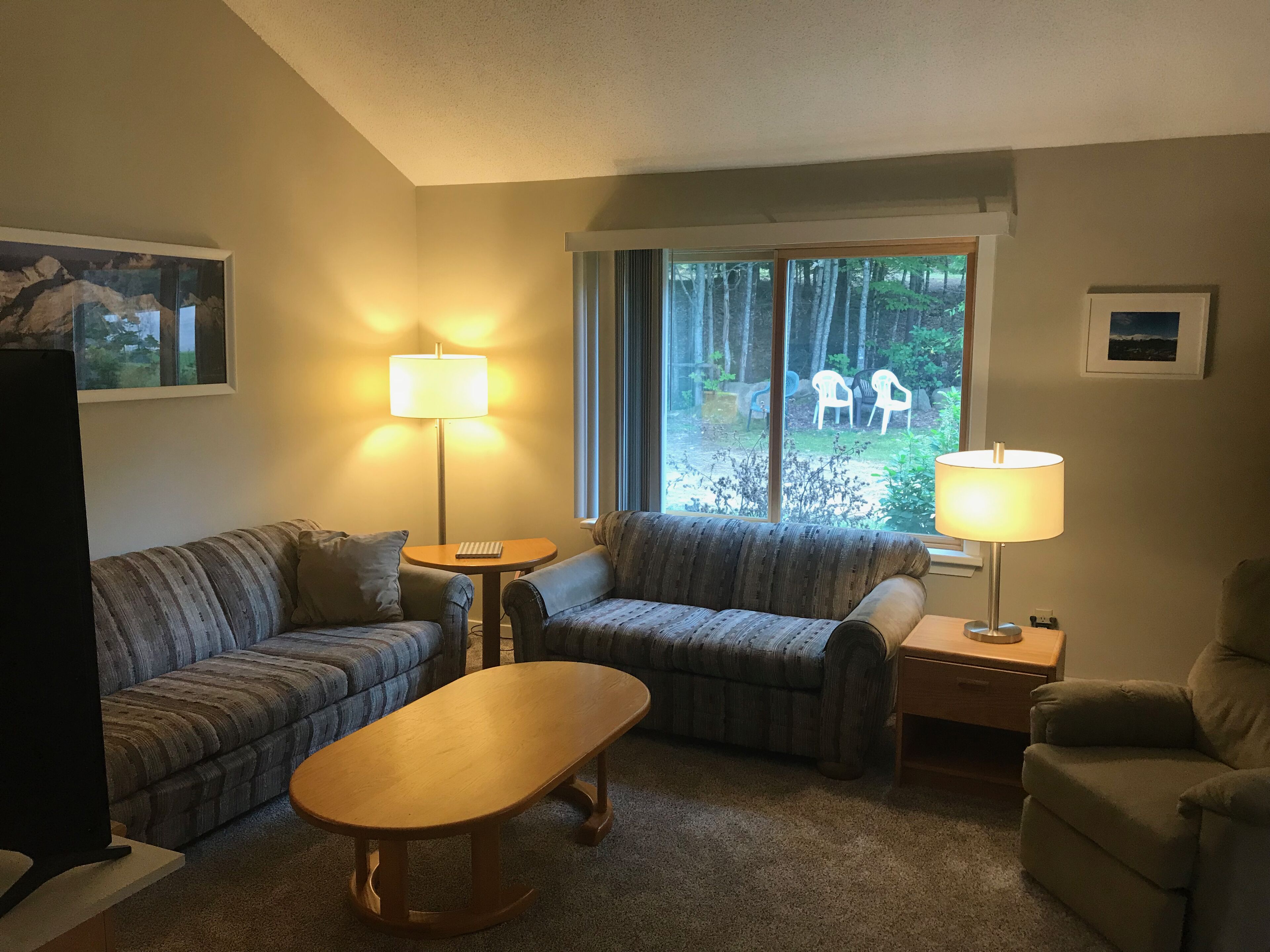 White Mountains Family Resort Condo Minutes To Skiing Hiking Shopping Storyland