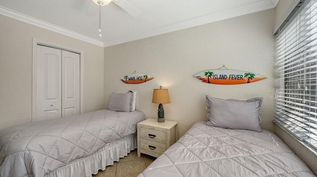 2 slaapkamers, een strijkplank/strijkijzer, wifi, beddengoed