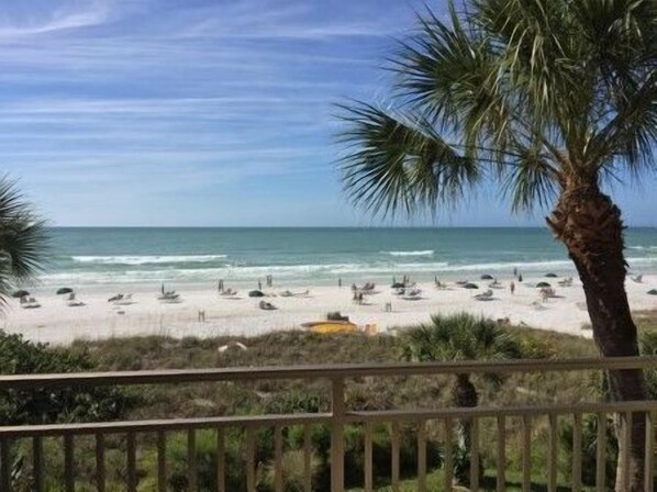 Accommodatie ligt op het strand