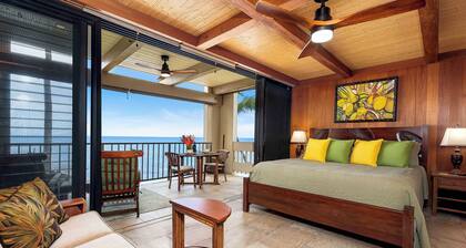 Deluxe Oceanfront Studio Condo