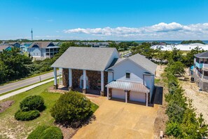Exterior - 632 Private Pool, Hot Tub, Billiards, and More! (Corolla)