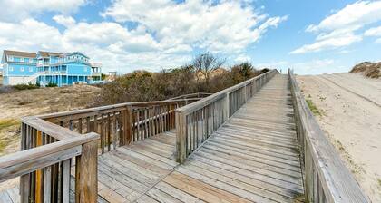 632 - Private Pool, Hot Tub, Billiards, and Immediate Walk-Way Access to Beach