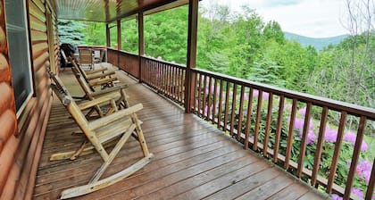 Buckin' Crazy-Open for Bookings! Hot Tub/WiFi,/FP/Views
