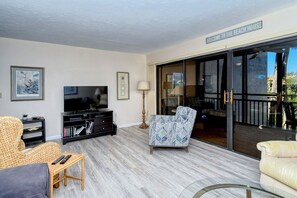 Télévision, lecteur de DVD, imprimantes