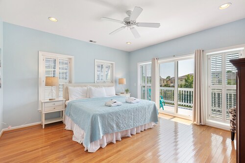 Water's Edge 81 - Townhome - Pool