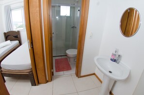 Shower - Fit at Armação Beach - Penha / SC - Cond. Nautilus H. Club - 100m from the beach (Penha)