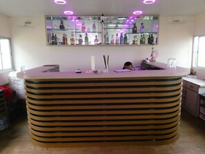 Bar (en la propiedad)