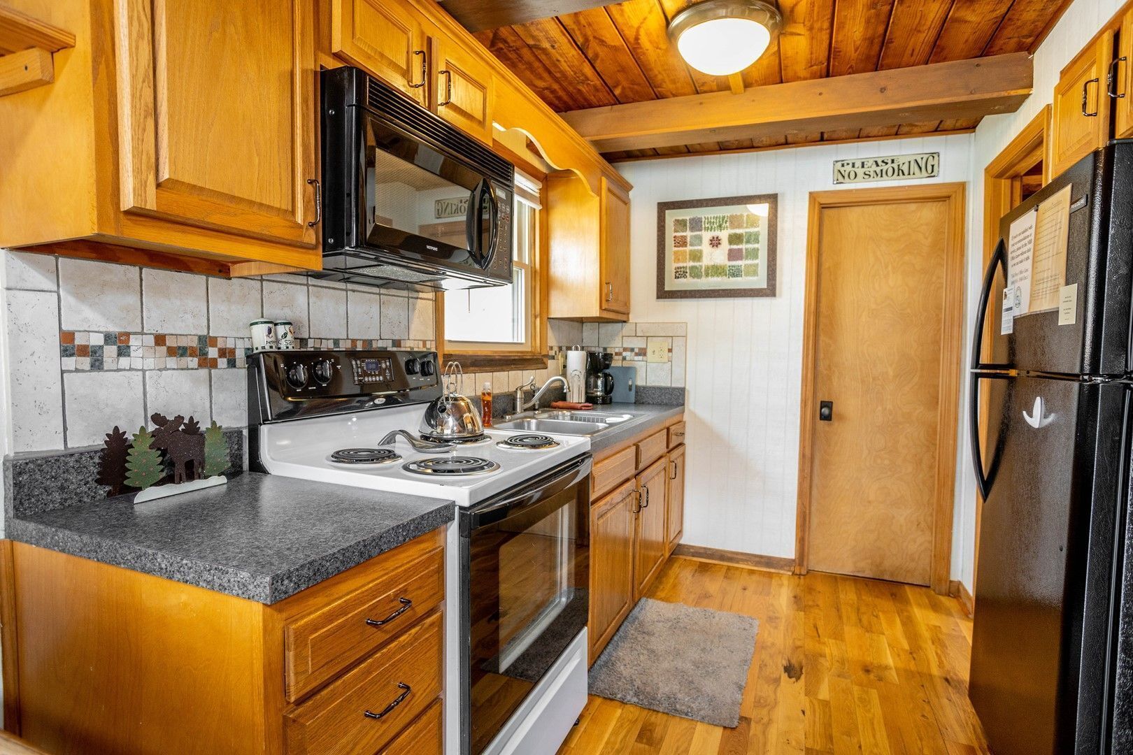 20 ft from New River! Amazing Sunset View - 1BS4 w/ Loft - Shaman's Cure