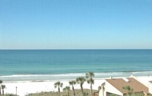 Accommodatie ligt op het strand