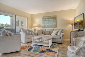 Télévision, lecteur de DVD, imprimantes