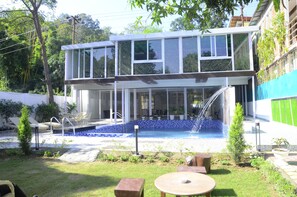 Pool - Corbett Treff Hotel (Ramnagar)