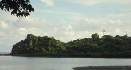 Bandrele: Maison avec jardin vue sur la Mer